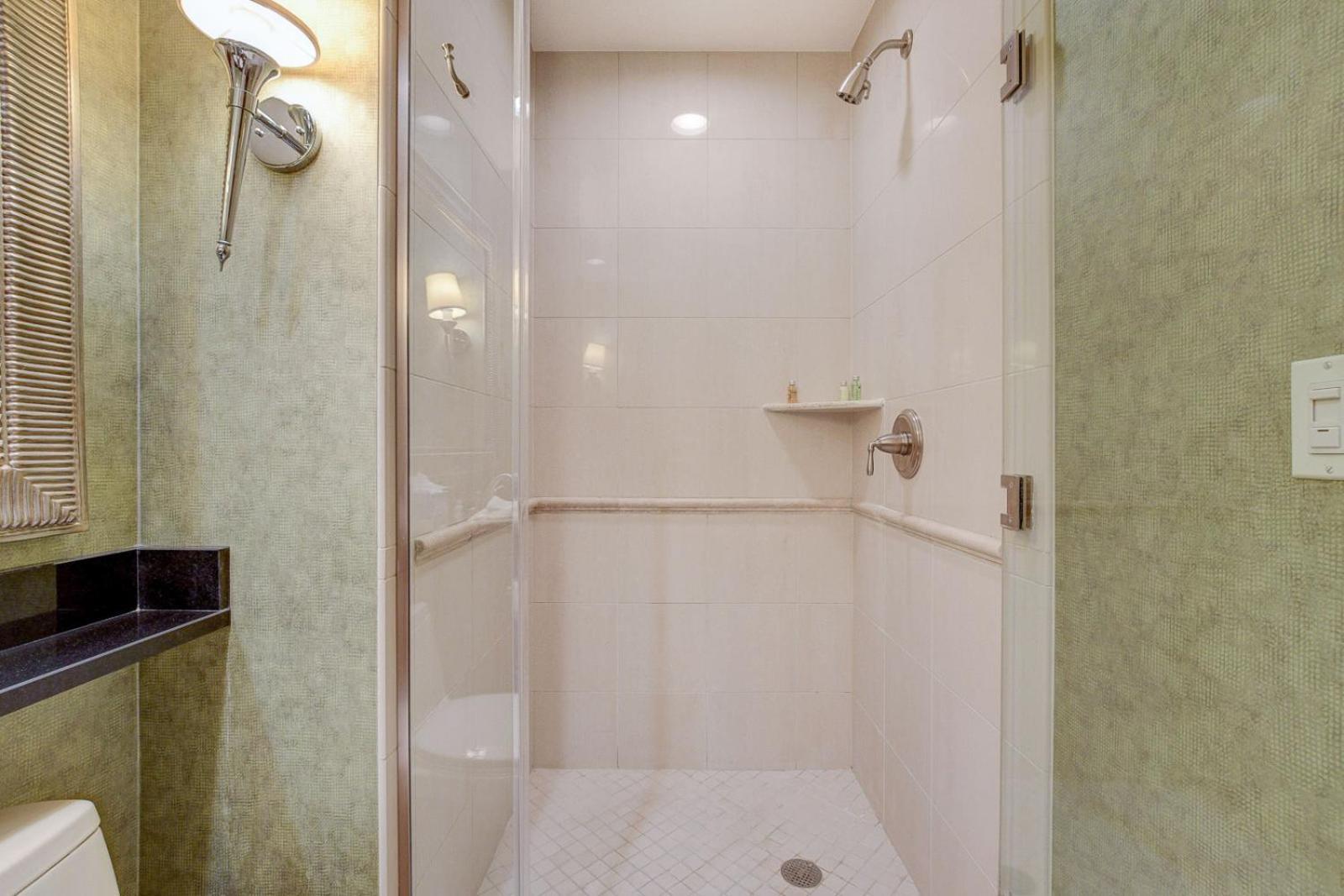 Lumiere Suite At Mgm Signature Tower 1 Balcony Aparthotel *